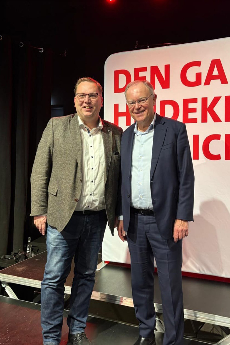 Bürgermeisterkandidat 2026 für 29633 Munster: Marco Tews mit Stephan Weil