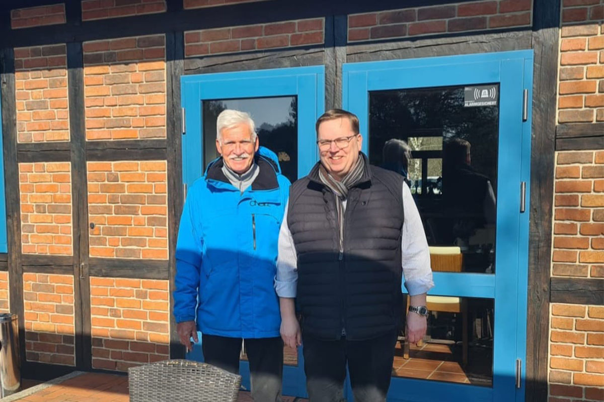 Bürgermeisterkandidat 2026 für 29633 Munster: Marco Tews im Gruppenfoto