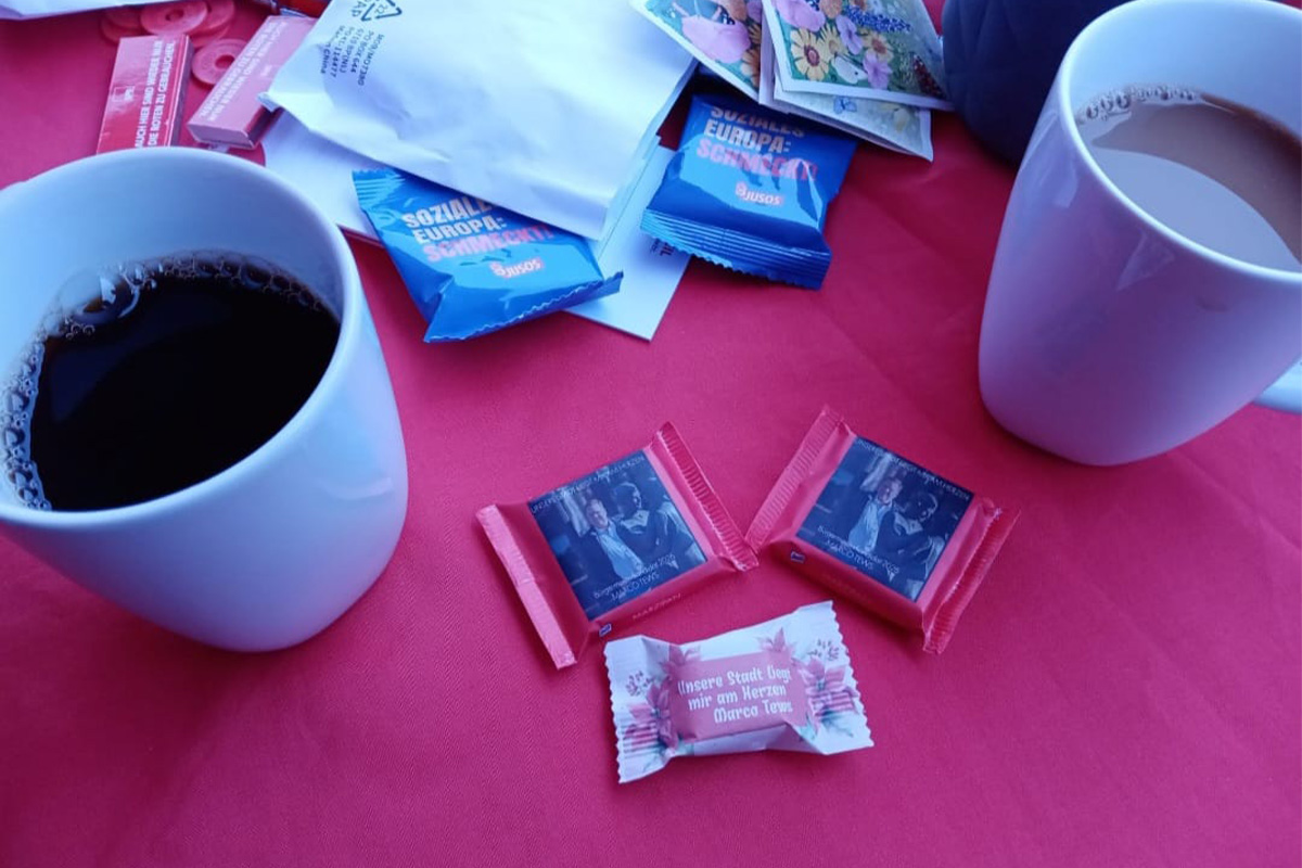 Kaffee und Leckereien gehören dazu