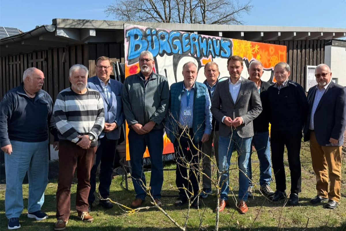 Bürgermeisterkandidat 2026 für 29633 Munster: Marco Tews im Gruppenfoto